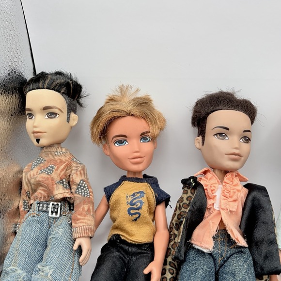 Bratz Boyz Lot Of Boy Dolls Dressed With Shoes MGA Lot Of 18 - Picture 5 of 11